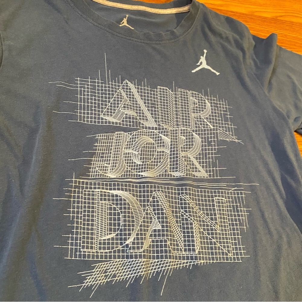 Air Jordan Graphic T-shirt, blue, size Youth XL